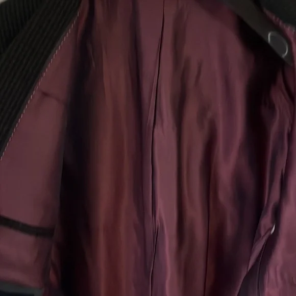 Brown blazer with burgundy silk lining
